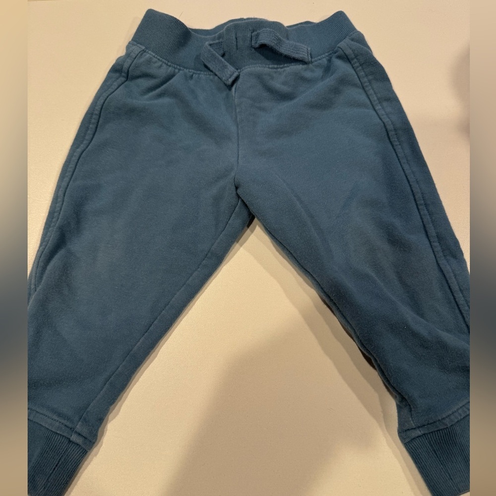 Primary Matching Sweat Set - Picture 2 of 7